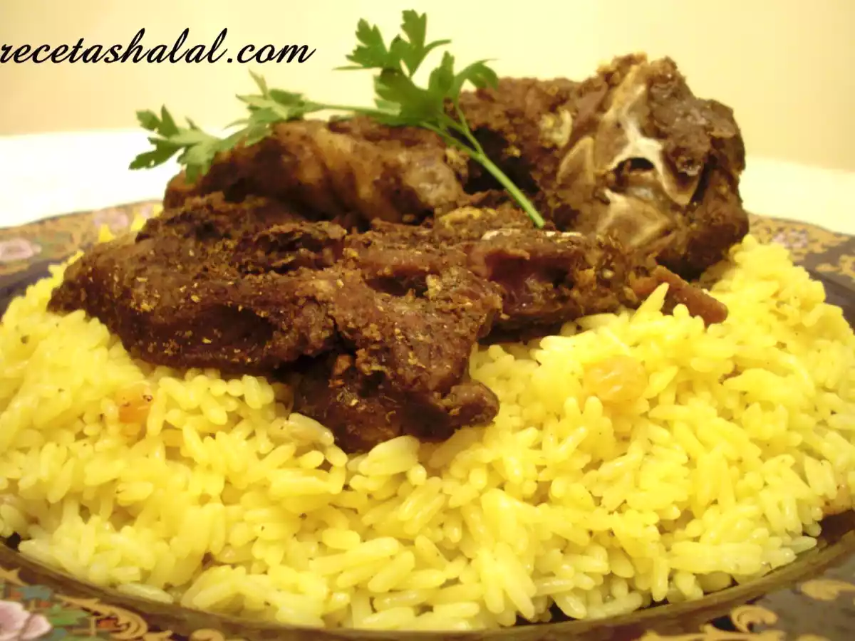 Cordero al vapor con arroz