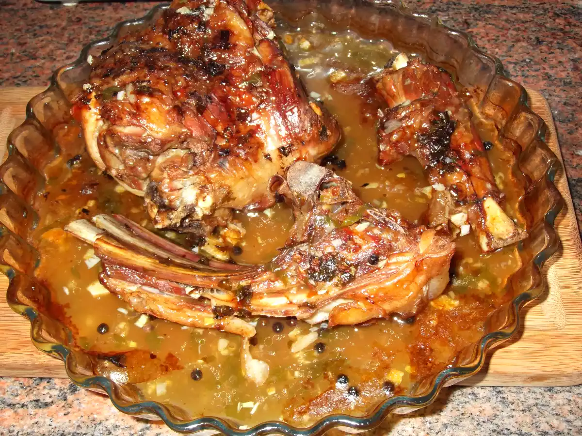 Cordero asado