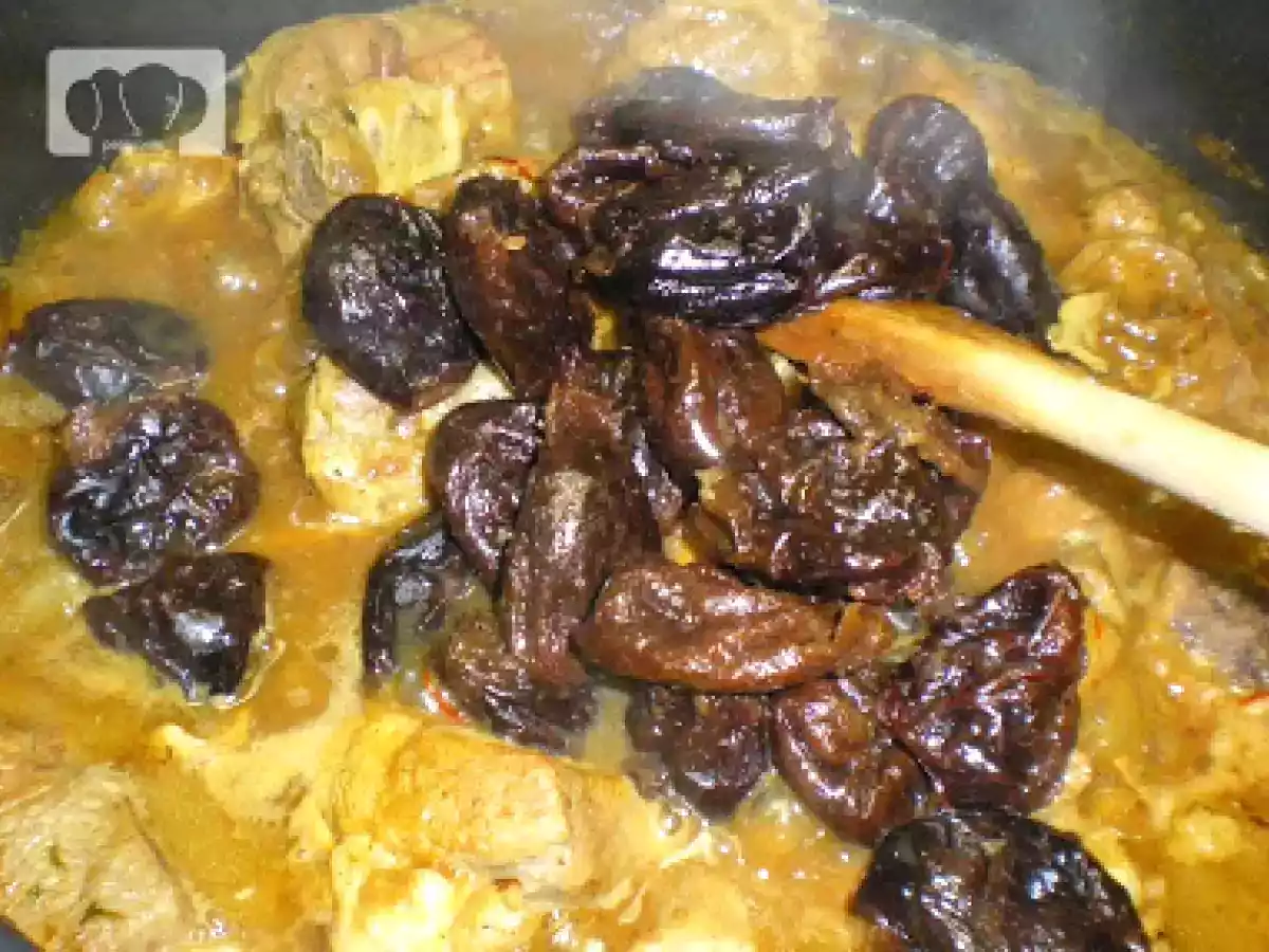 Cordero con ciruelas y miel - foto 3