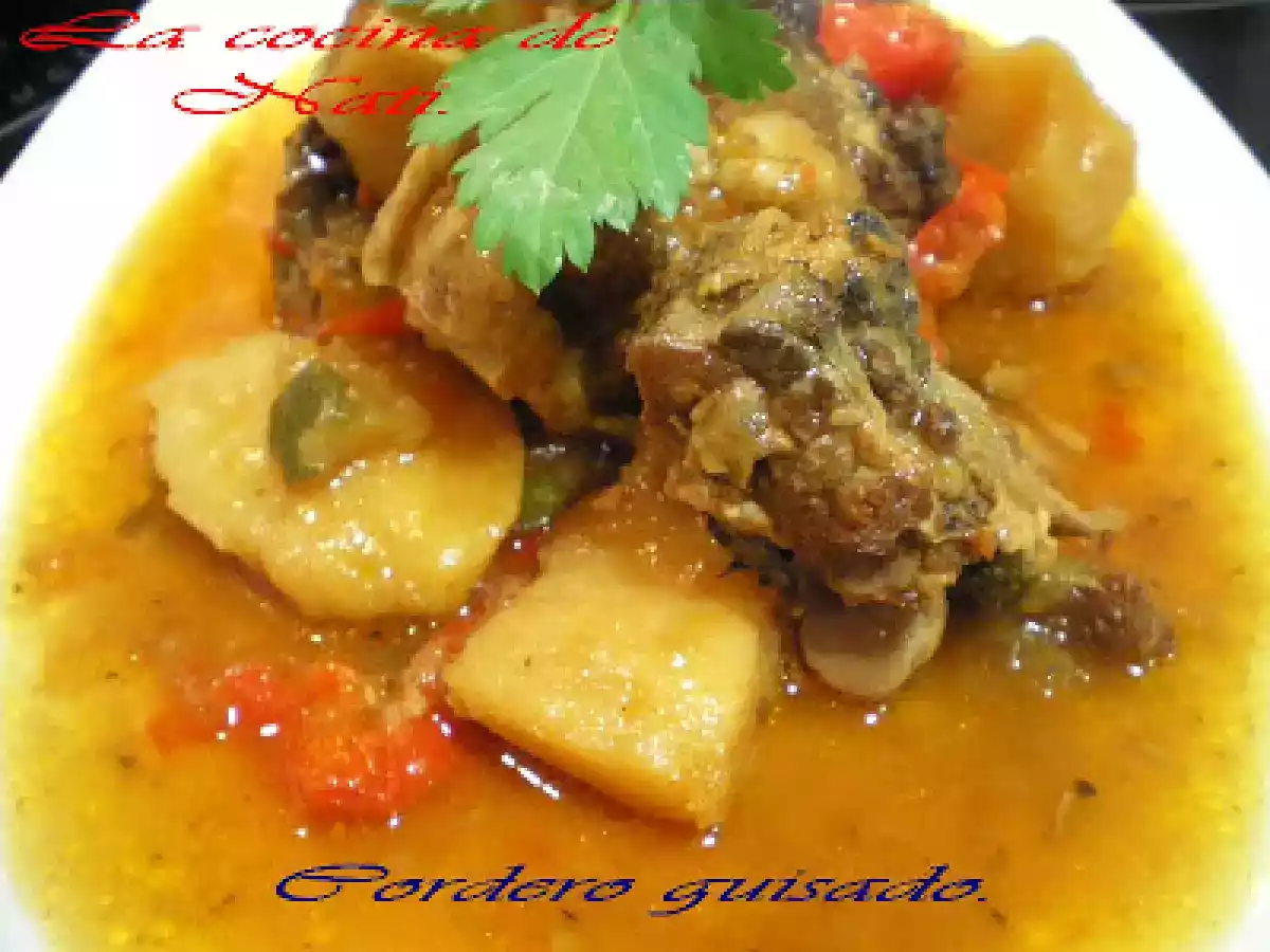 CORDERO GUISADO.