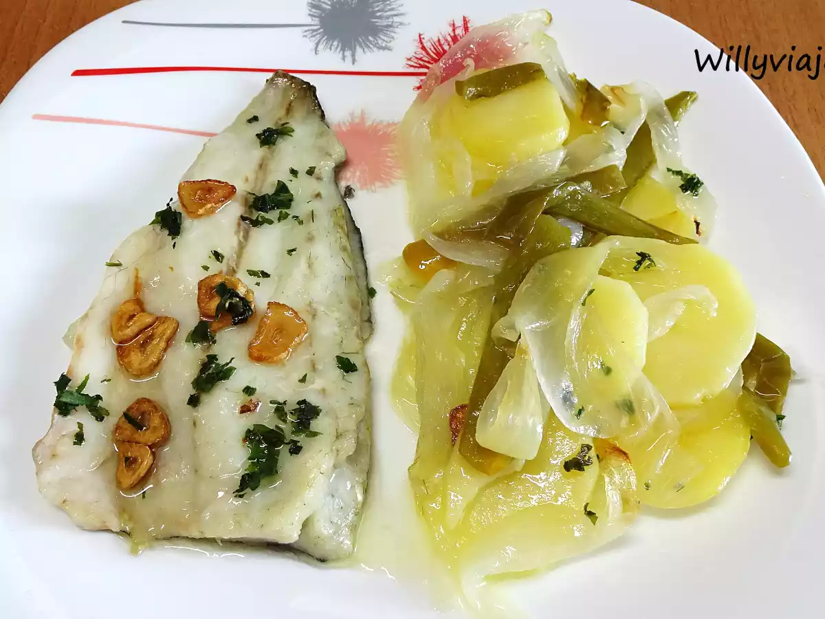Corvina al orio con patatas panadera