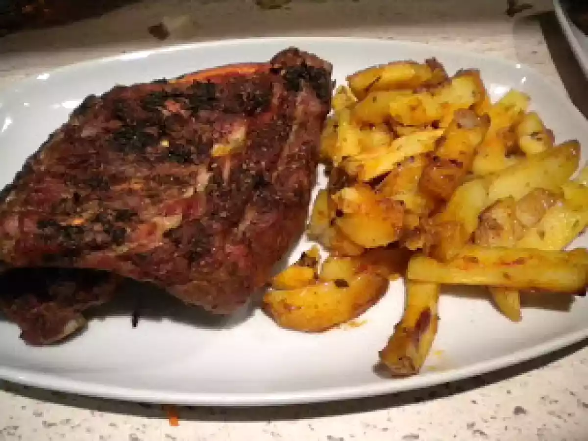 Costillas de cerdo al horno con patatas