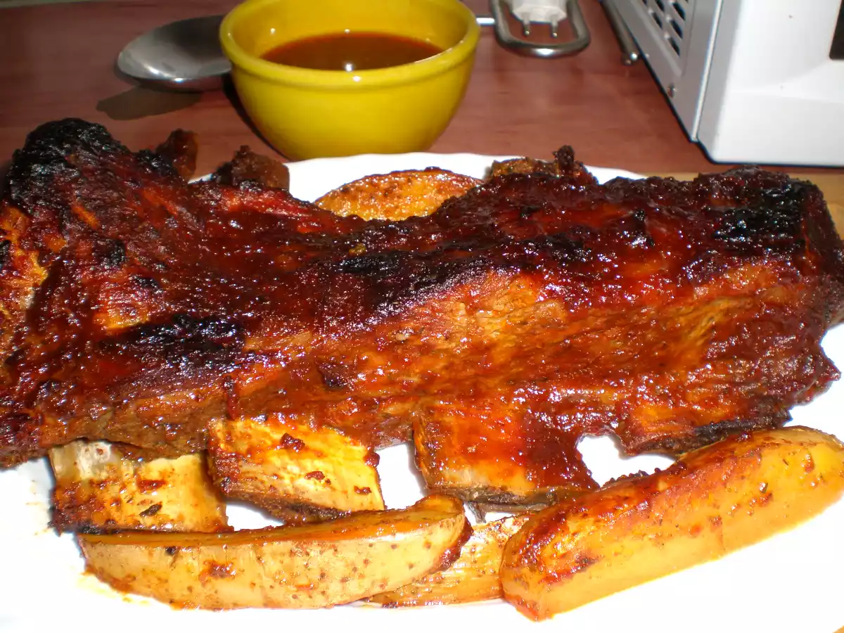 COSTILLAS DE TERNERA A LA BARBACOA EN BOLSA DE AHUMAR