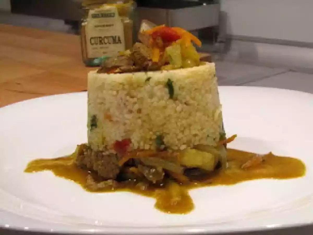 Cous Cous con Carne en Curcuma (Cuscus) - foto 5