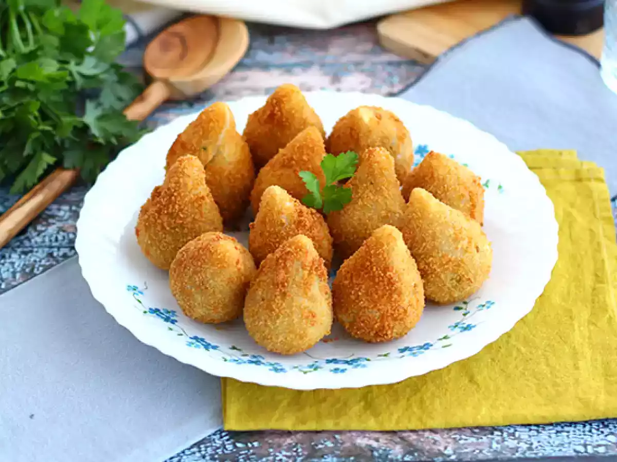 Coxinhas brasileñas (rellenas de pollo)