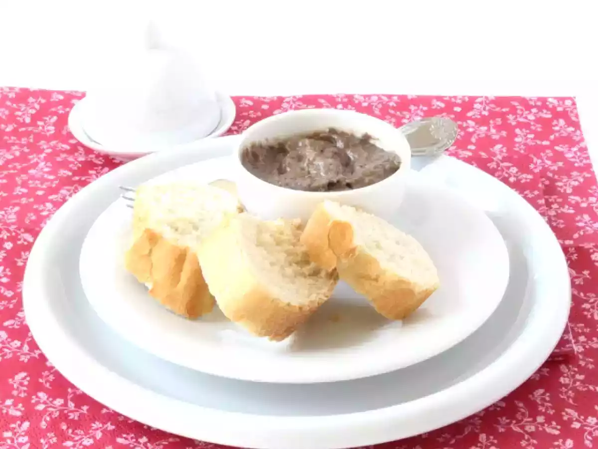 Crema de anchoas para untar. Anchoiade - foto 4