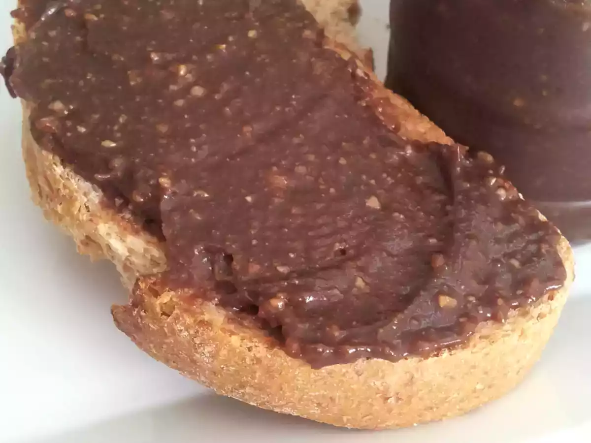 Crema de cacao y avellanas sin azúcar