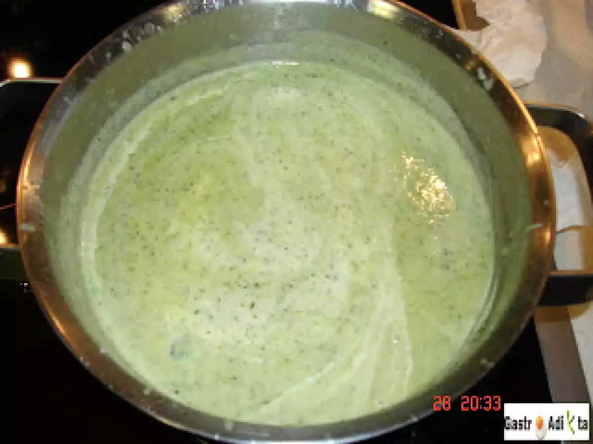 Crema de calabacín con roquefort - foto 5