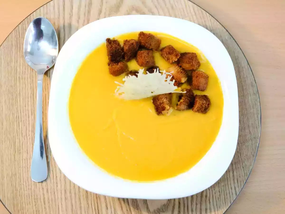 Crema de calabacín y zanahorias