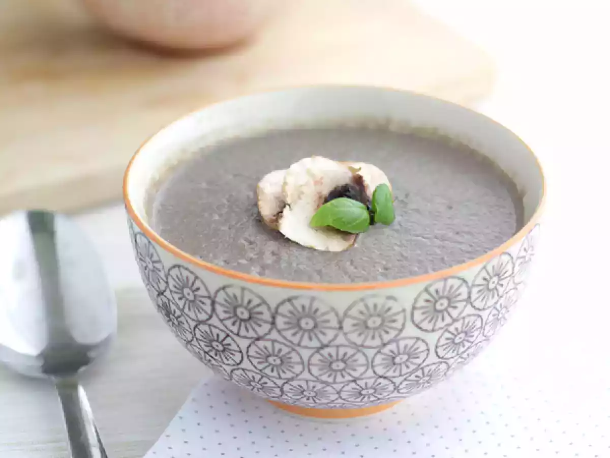 Crema de champiñón y cebolla