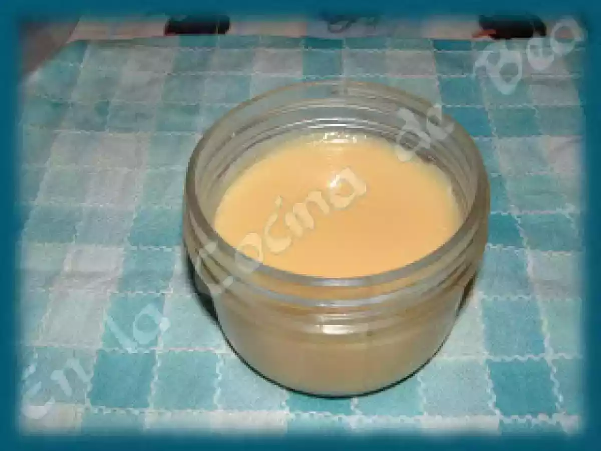 Crema de chocolate blanco para untar