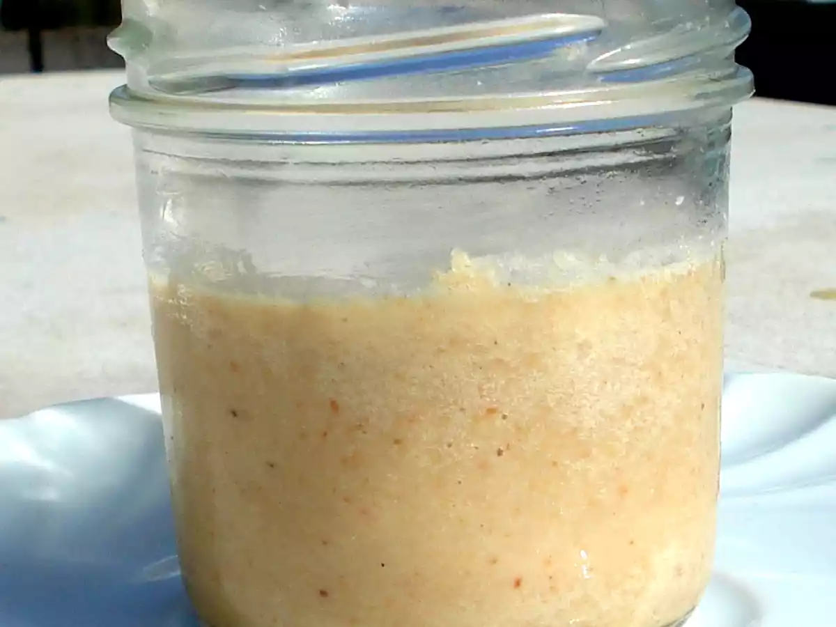 Crema de coco tostado con anacardos