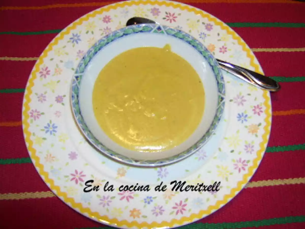 Crema de garbanzos, rica