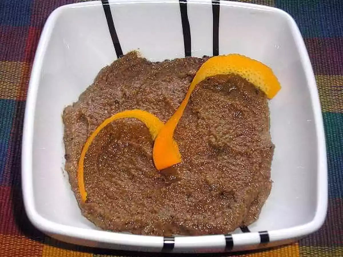 Crema dulce de naranja y algarroba