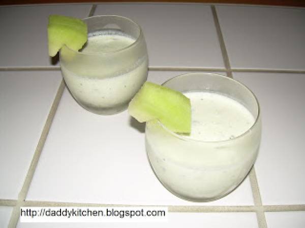 Crema fría de melón cantaloupe a la menta