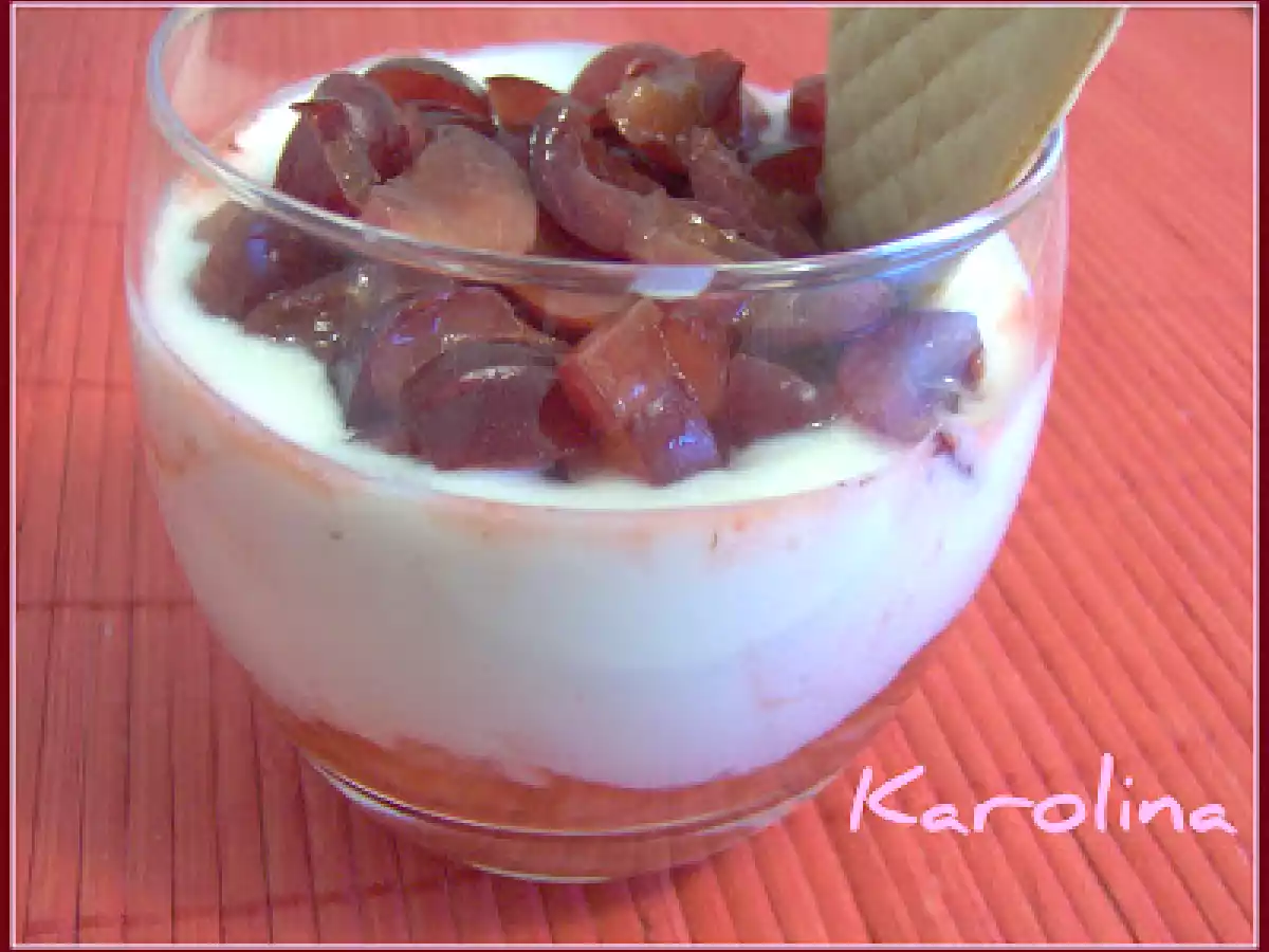 CREMA LIGERA DE COCO CON FRUTOS ROJOS
