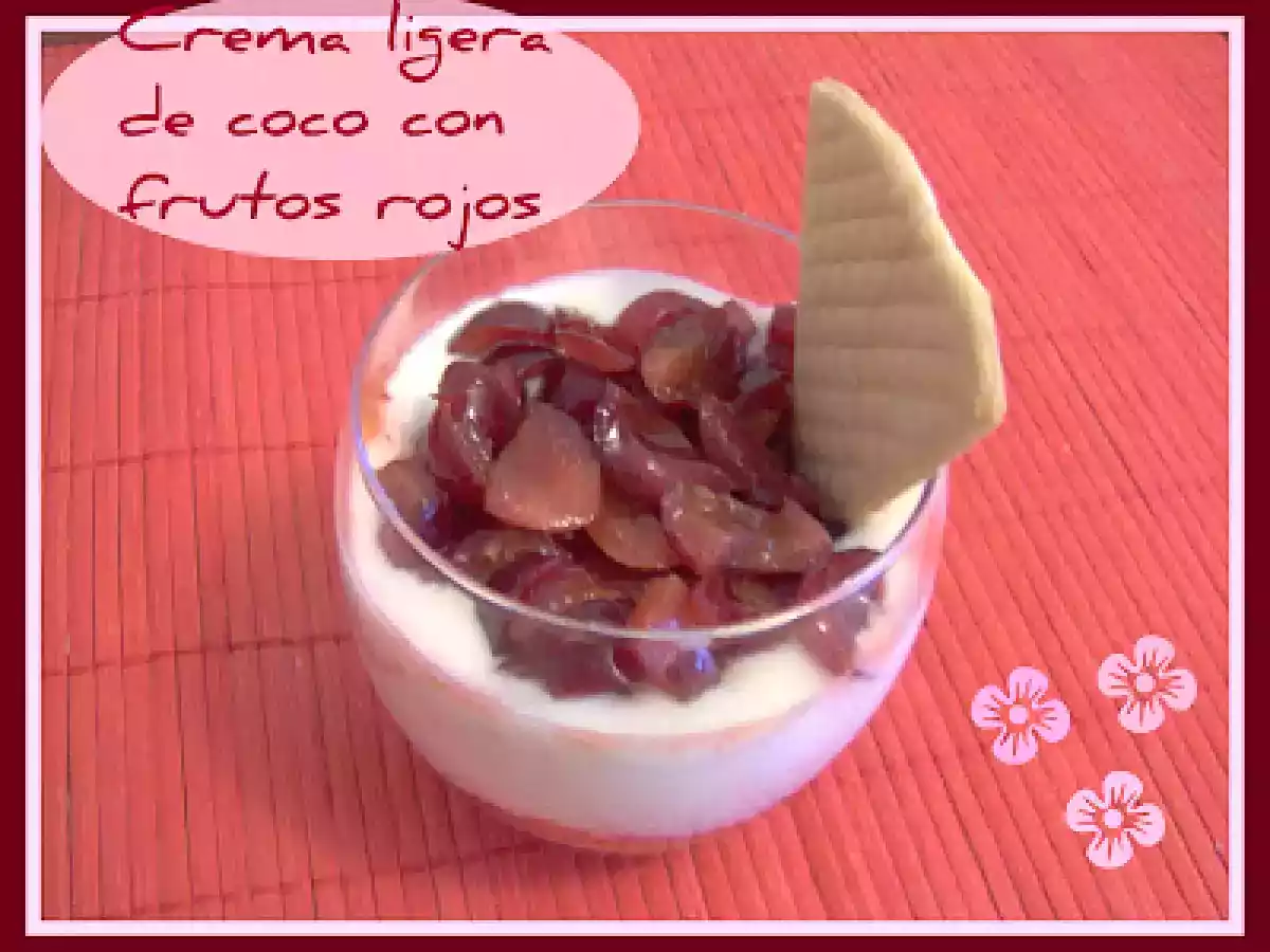 CREMA LIGERA DE COCO CON FRUTOS ROJOS - foto 2