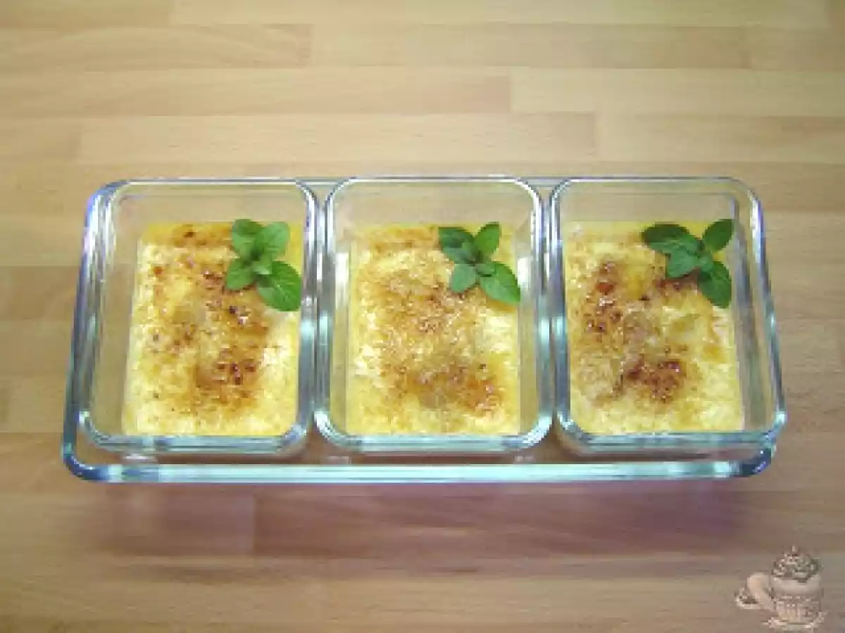 Crema quemada de manzana