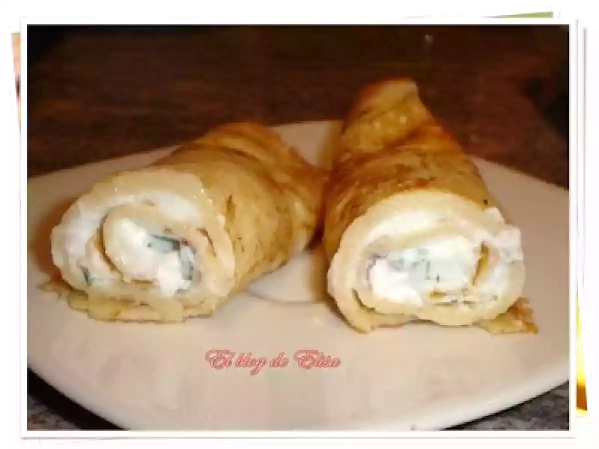 Crepes con crema de requesón y eneldo