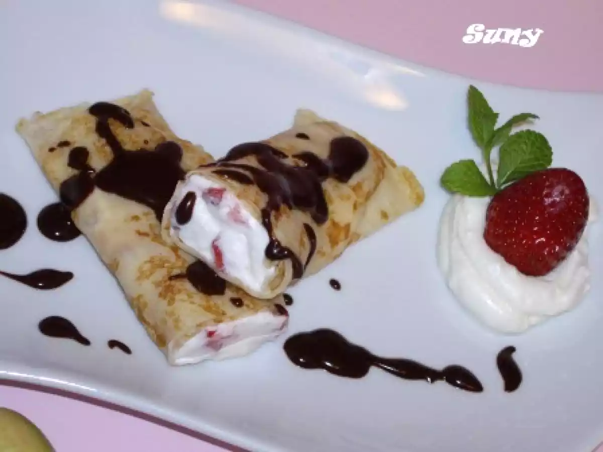 CRÊPES CON NATA FRESAS Y CHOCOLATE - foto 3