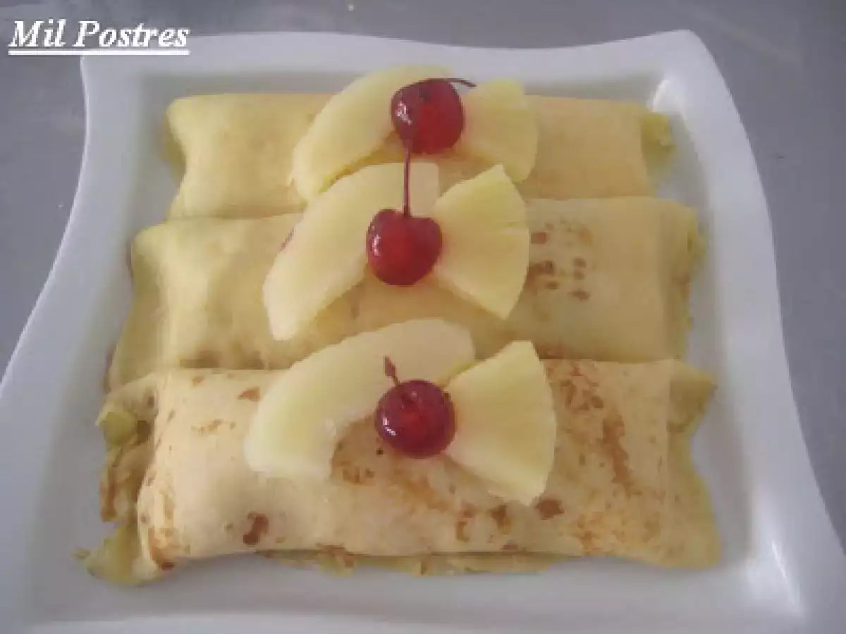 Crepes de crema y frutas con coulis de frutas rojas - foto 4