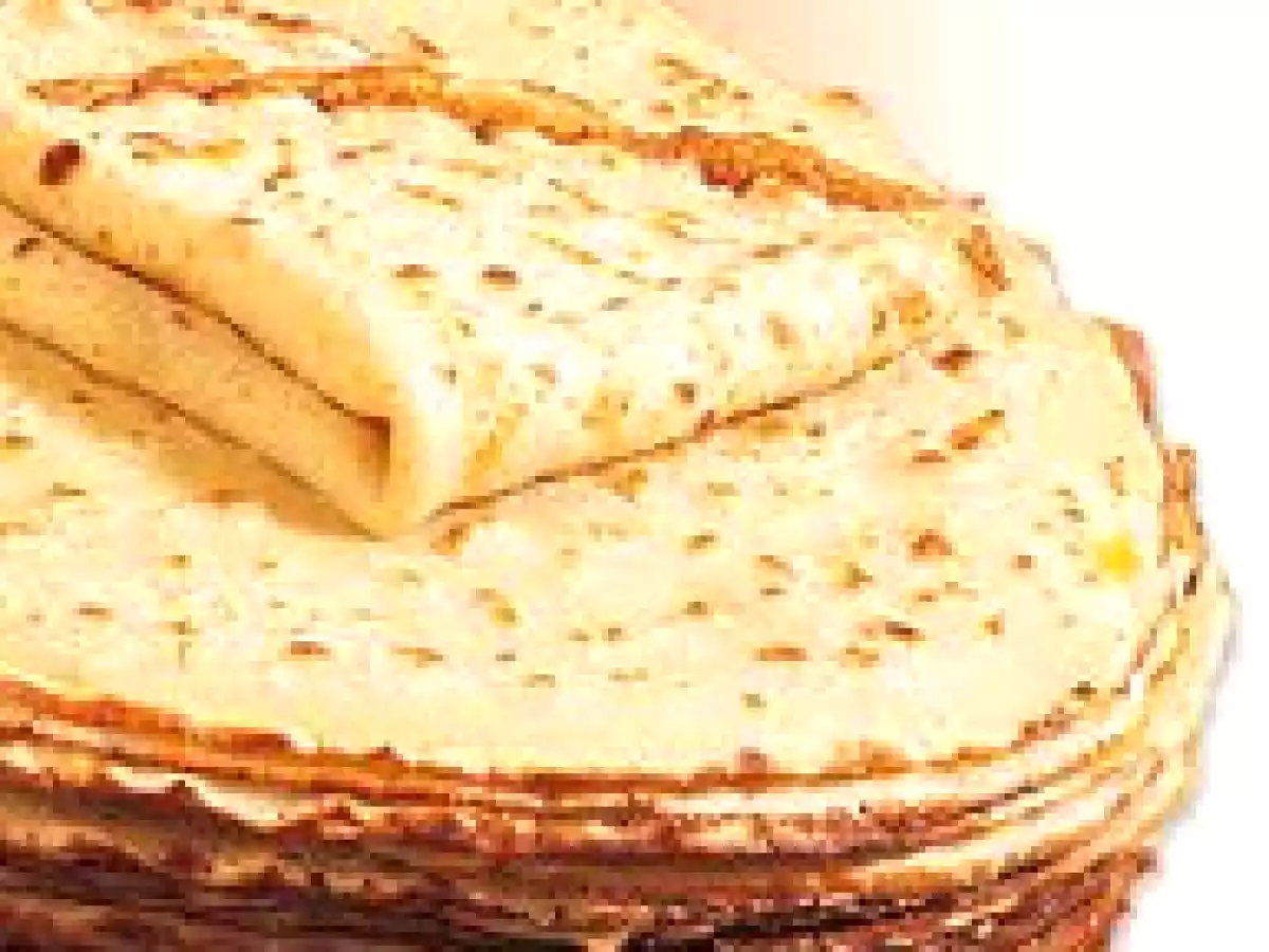 CREPES RELLENAS DE ENSALADA DE QUESO AZUL