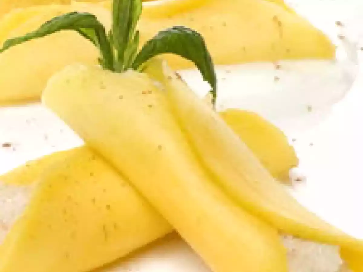 Crepes relleno de coco y mango