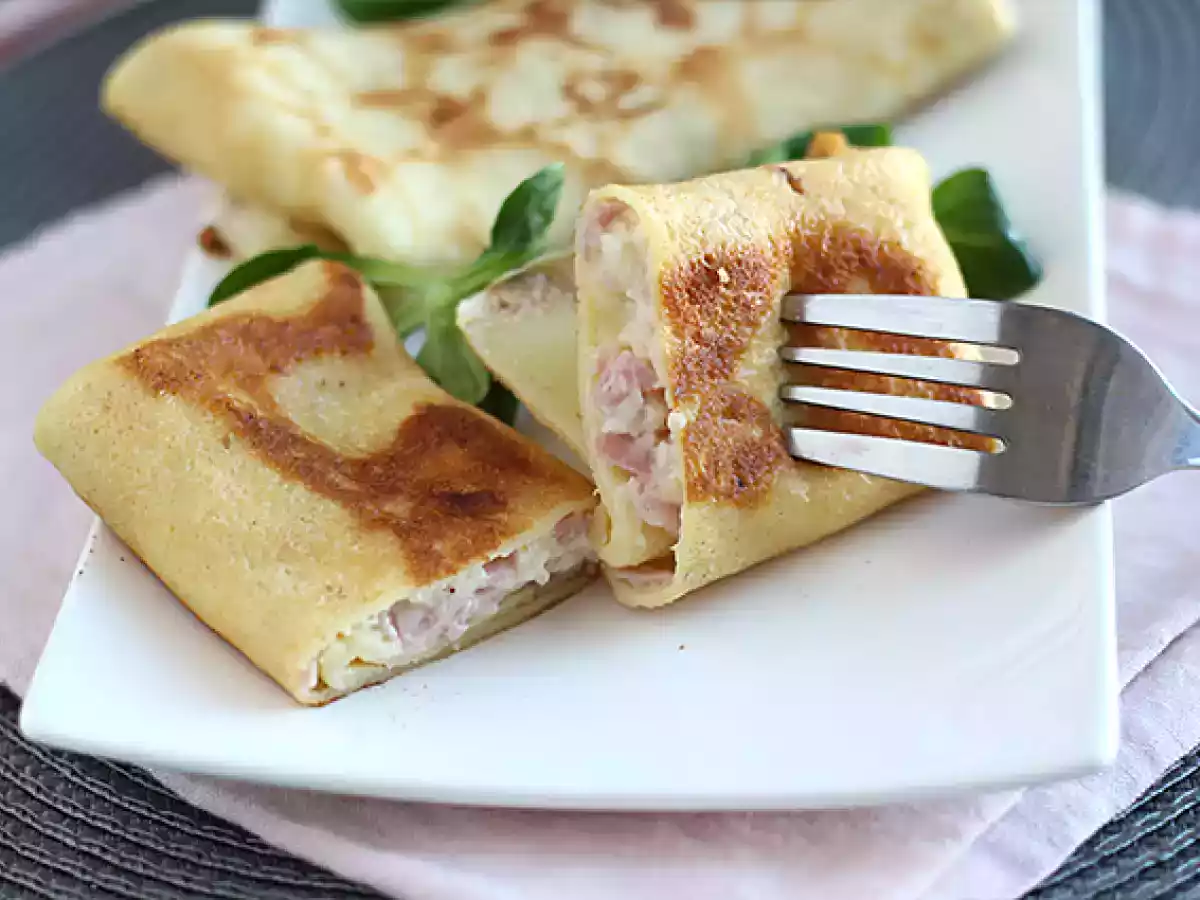 Crepes rellenos de bechamel, queso y jamón - foto 4