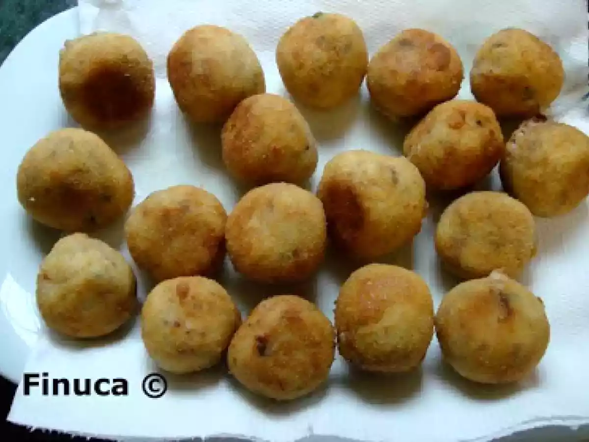 Croquetas-bola de carne de cocido