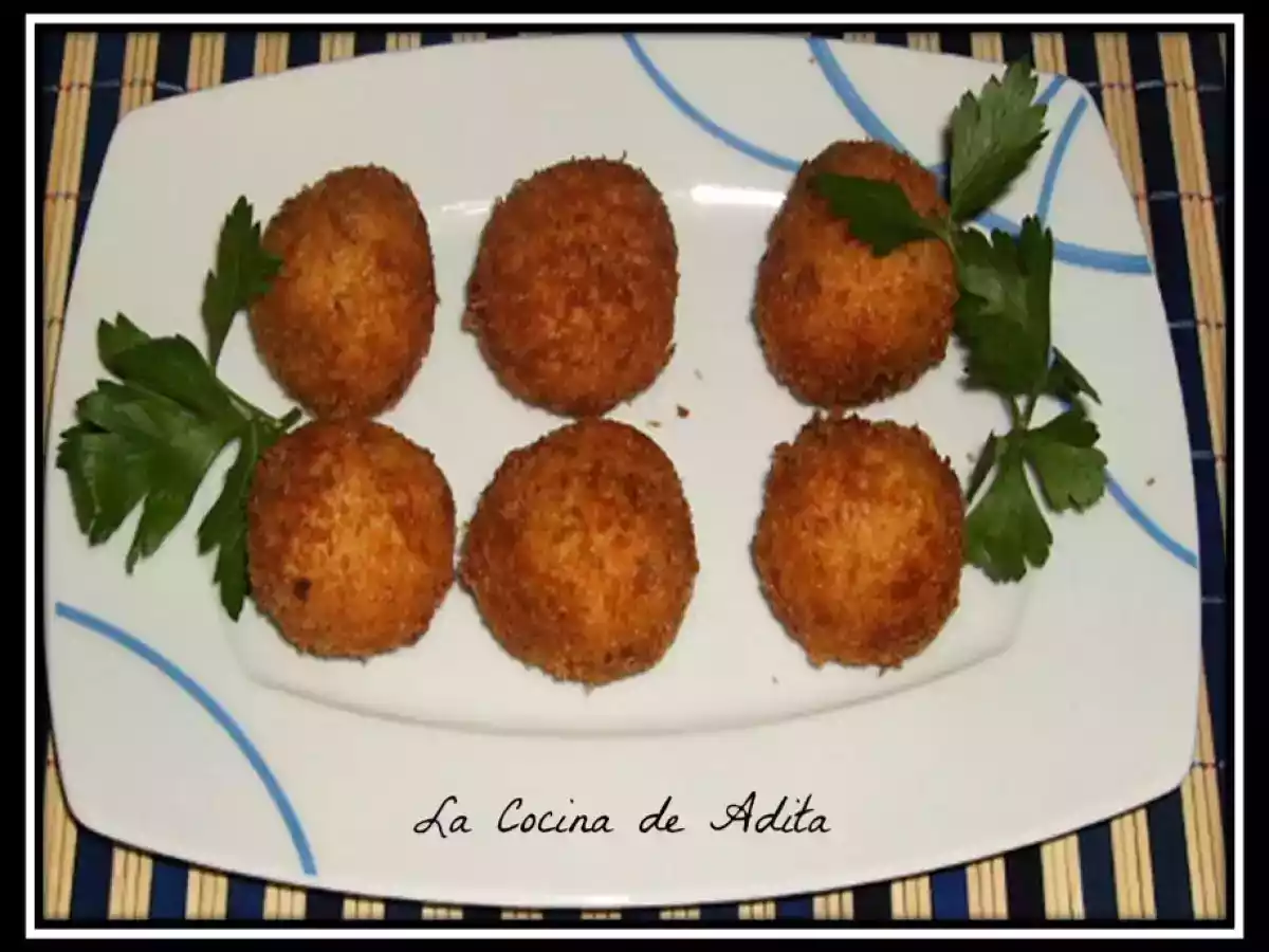 Croquetas cremosas de bacalao