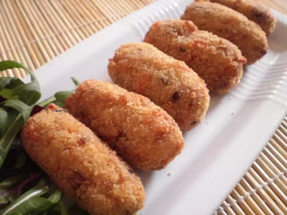 Croquetas de arroz y marisco