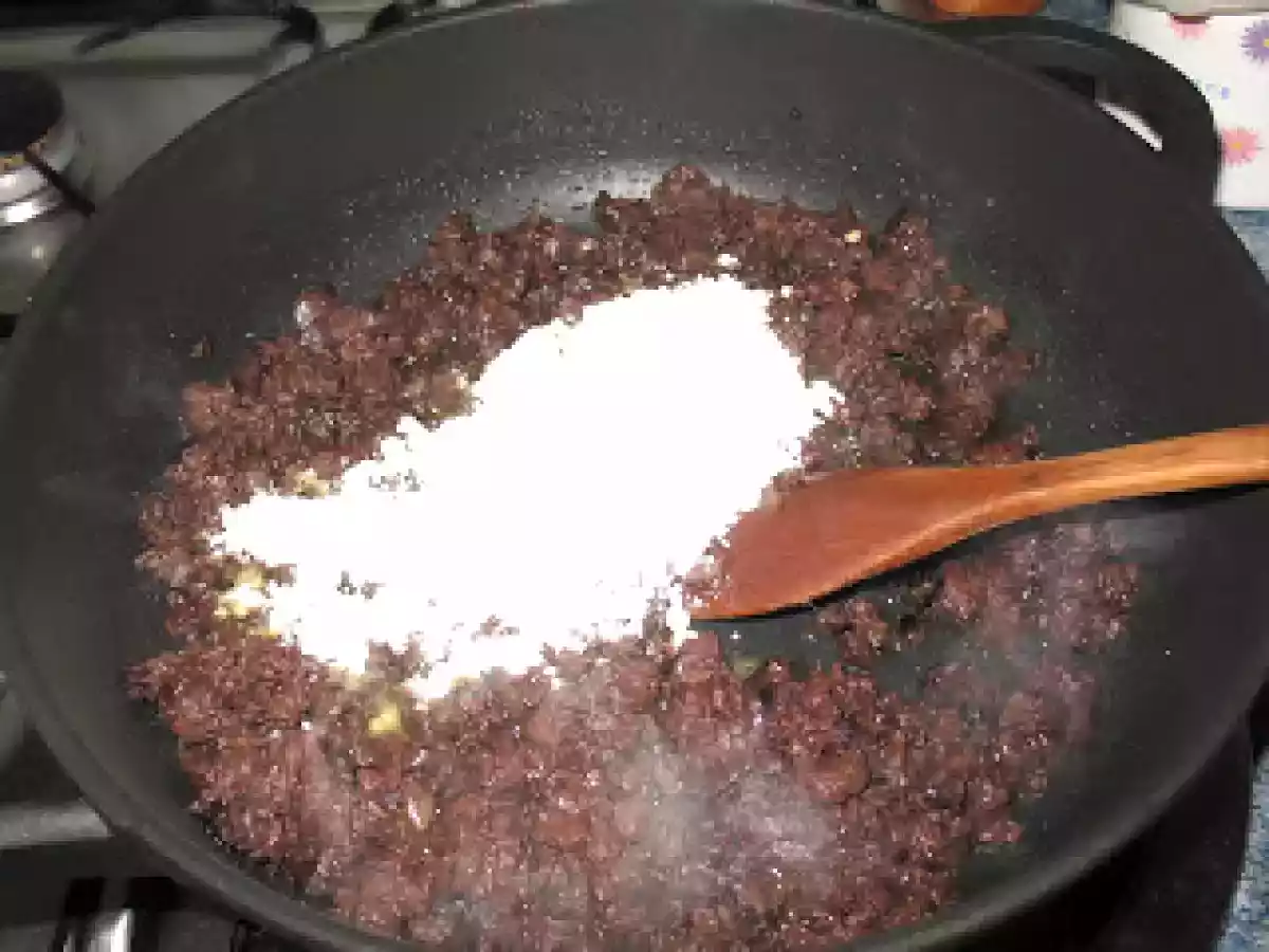 Croquetas de morcilla - foto 10