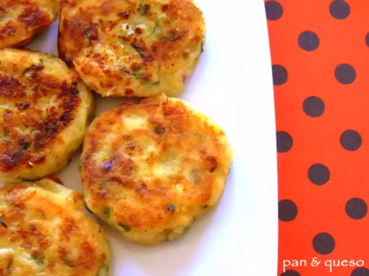 Croquetas de papas y queso