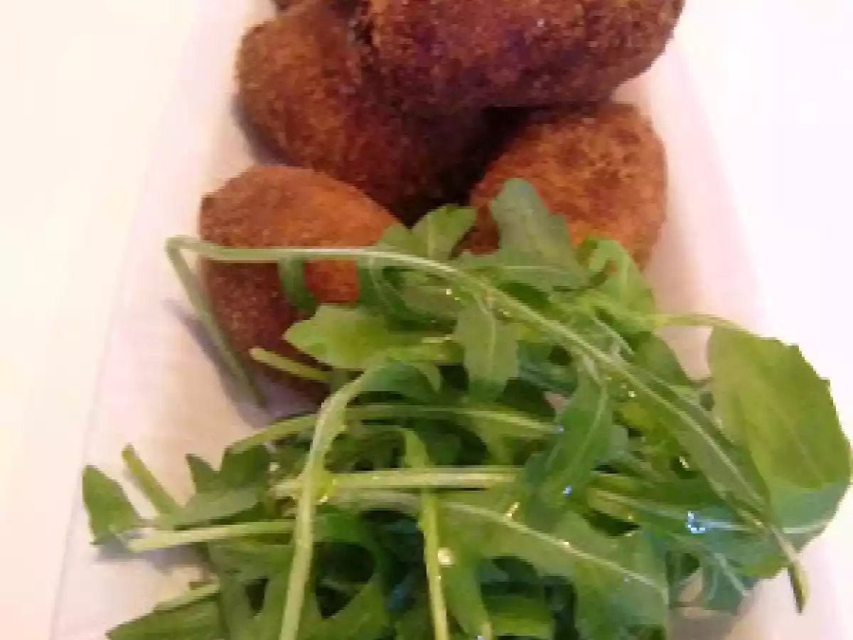 Croquetas de pollo, hierbabuena y caldo casero - foto 2