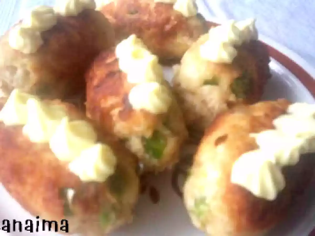 Croquetas de pollo y ajo porro - foto 2