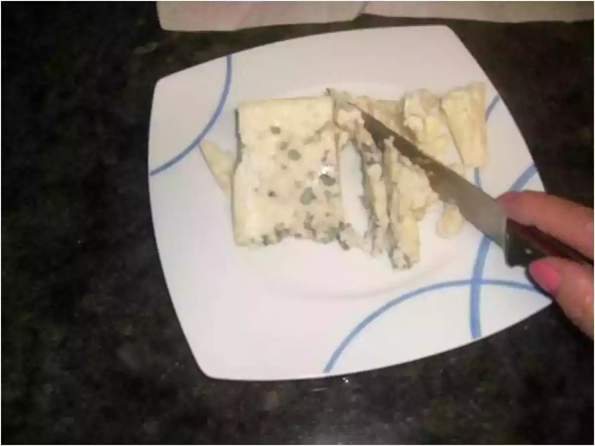 CROQUETAS DE QUESO ROQUEFORT - foto 5