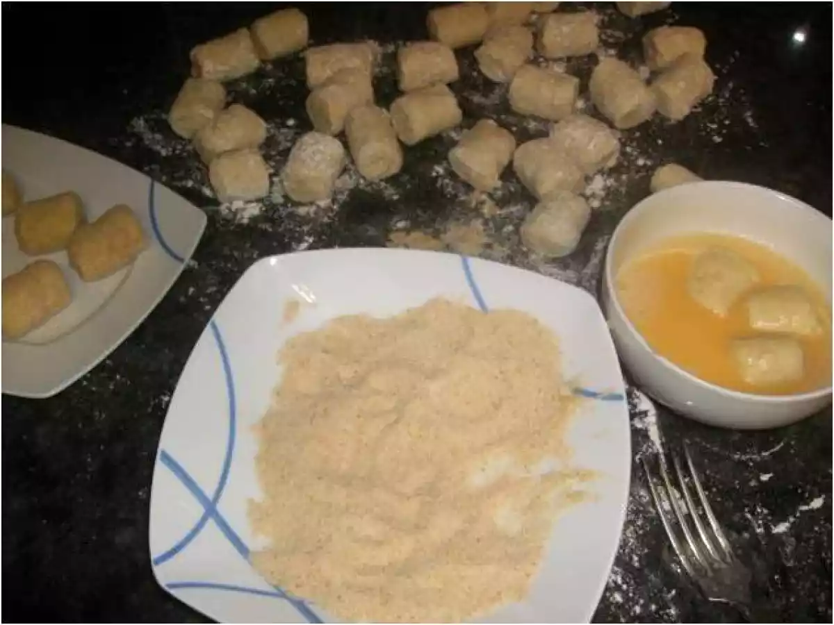 CROQUETAS DE QUESO ROQUEFORT - foto 10