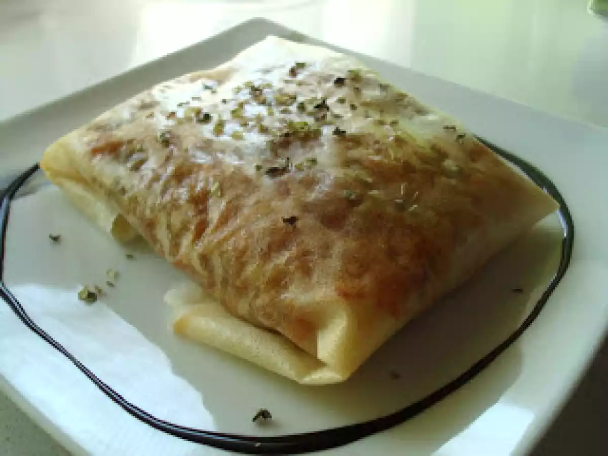 Crujiente de gambas y salmón con verduritas