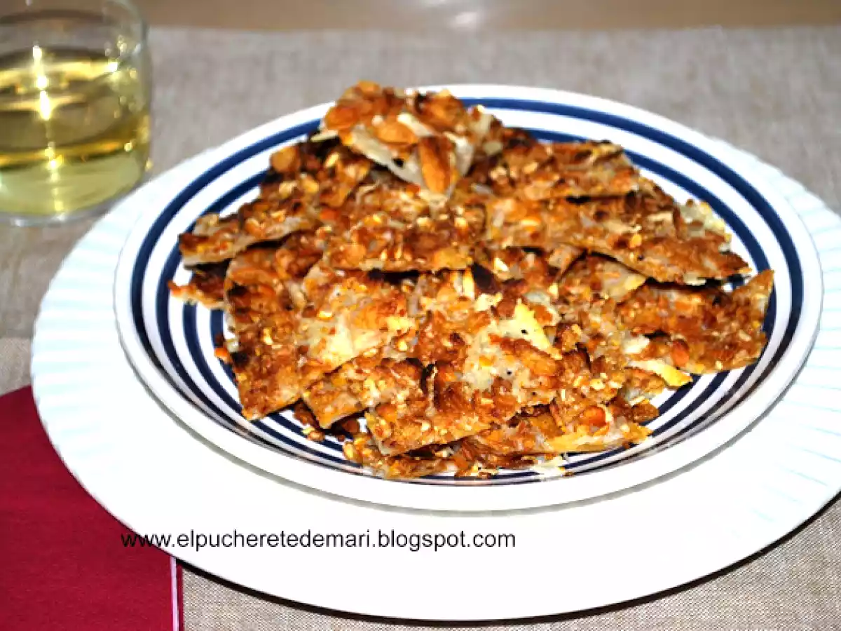 Crujientes de maíz y queso