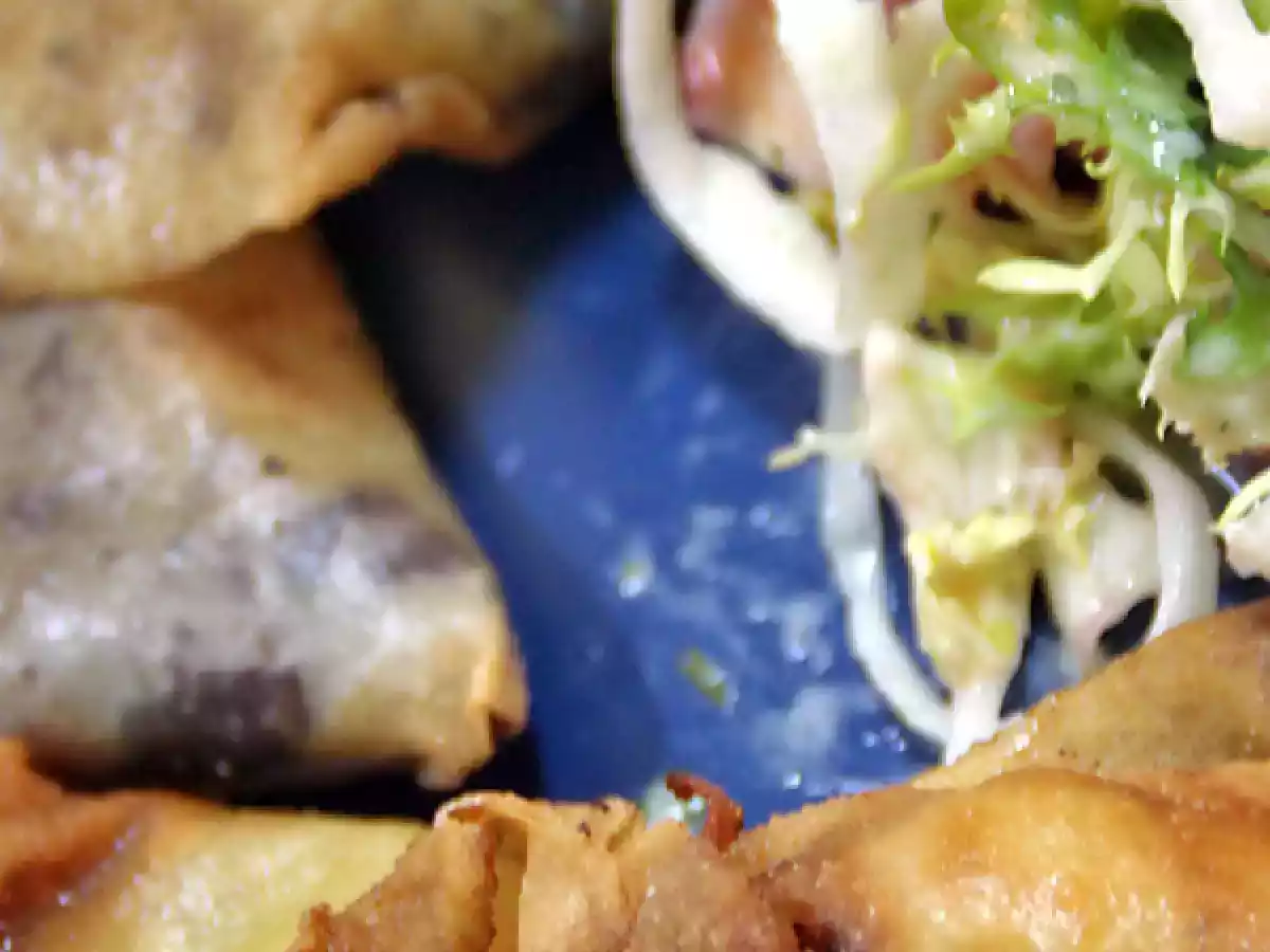 Crujientes de morcilla y foie