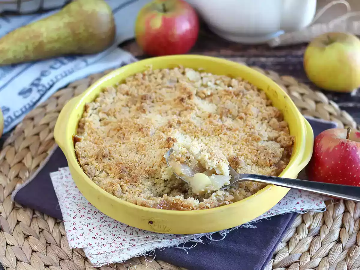 Crumble de manzana y pera muy crujiente y fácil - foto 5