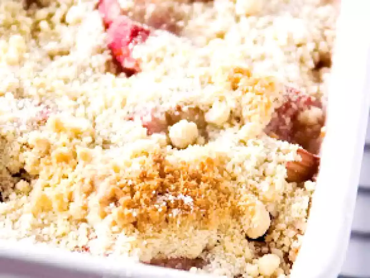 Crumble de Ruibarbo