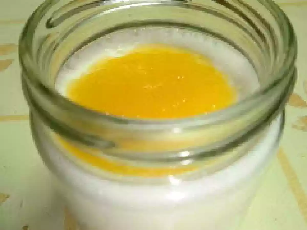 CUAJADA CON MERMELADA DE MELOCOTON