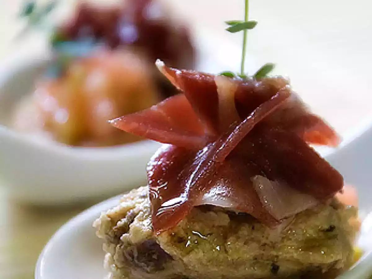 Cuchara blanca de pata negra