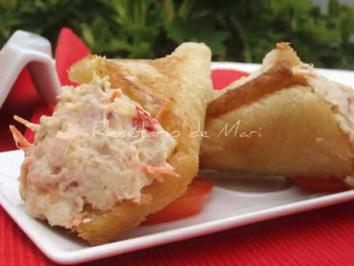 Cucuruchos de pan con ensaladilla