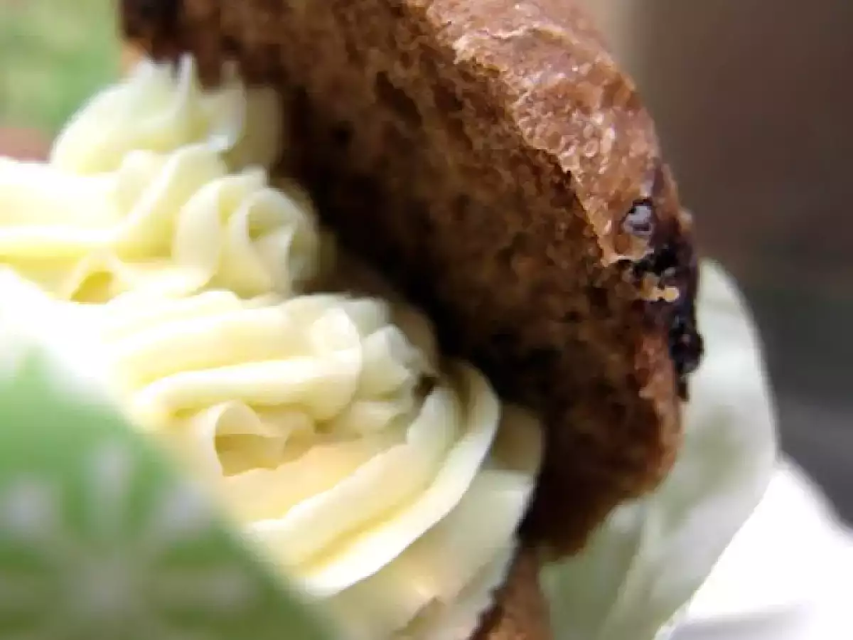 Cupbreads de chocolate con crema de leche condensada - foto 5