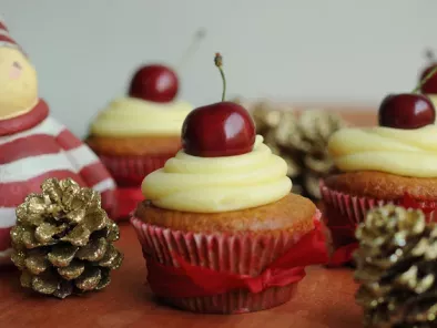 Cupcakes de cerezas con sabor a navidad, foto 2
