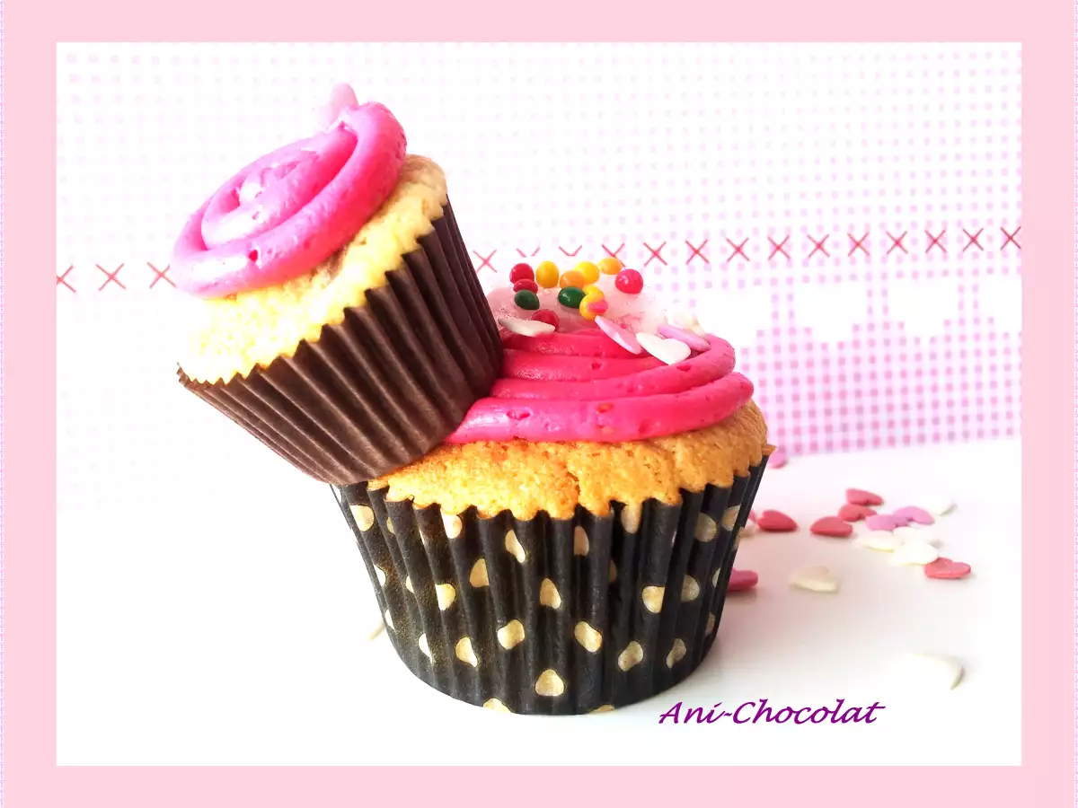 Cupcakes de leche condensada con frosting de frambuesa (de la buena) - foto 3