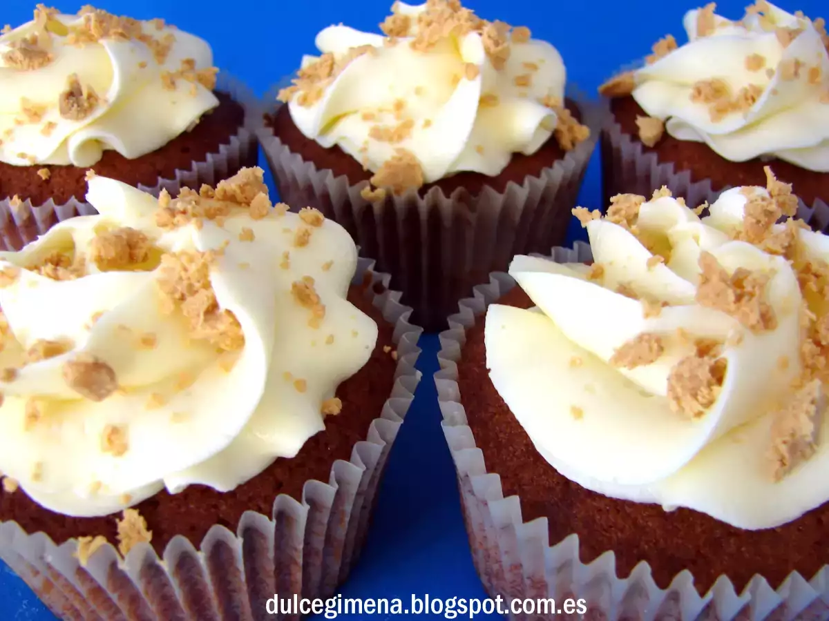 Cupcakes de Turrón y Crema Chantilly