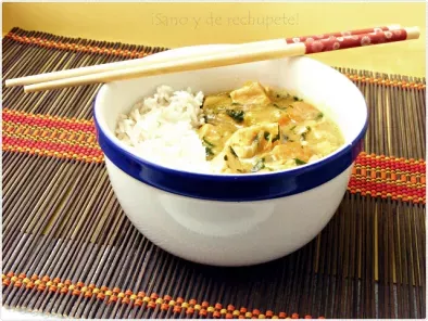 Curry-coco de pollo al cilantro